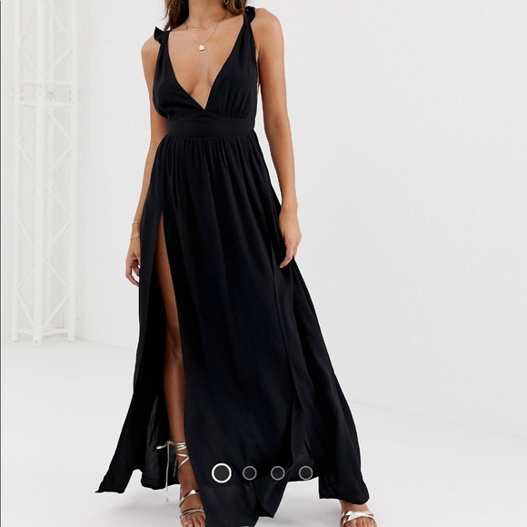 ASOS Dresses & Skirts - ASOS beach maxi with plunge neck and open back